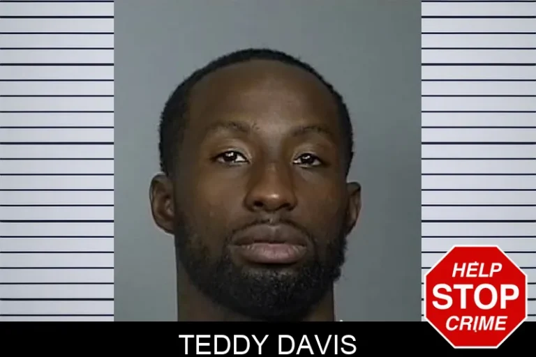 Teddy Davis