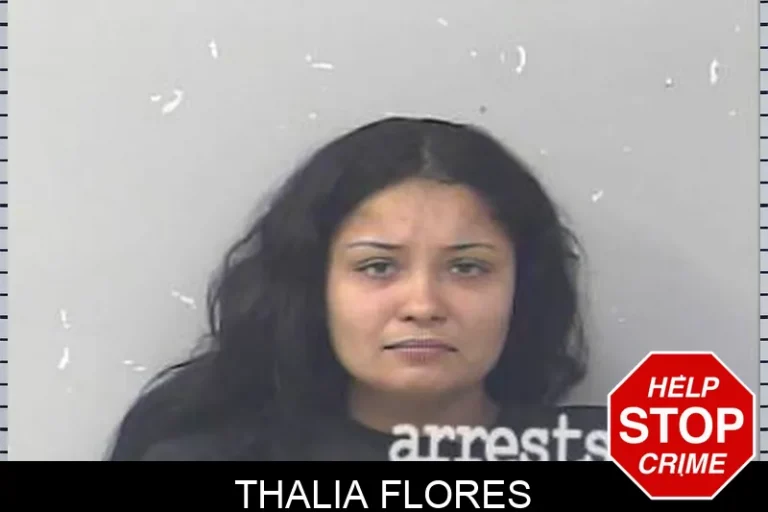Thalia Flores