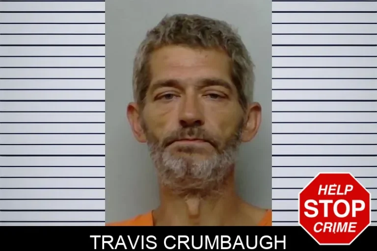 Travis CruMbauGh