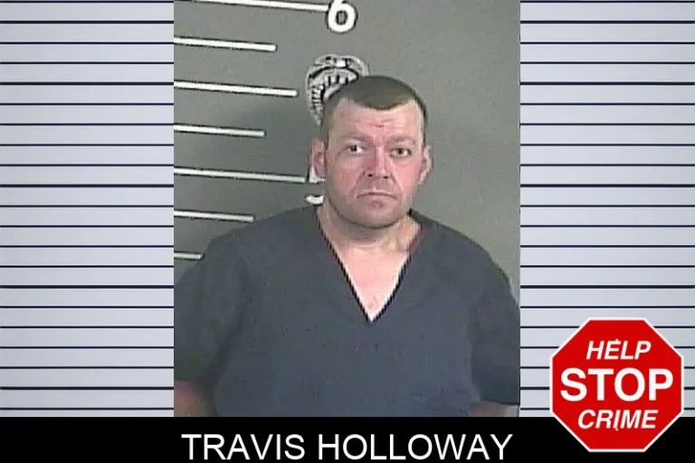 Travis Holloway