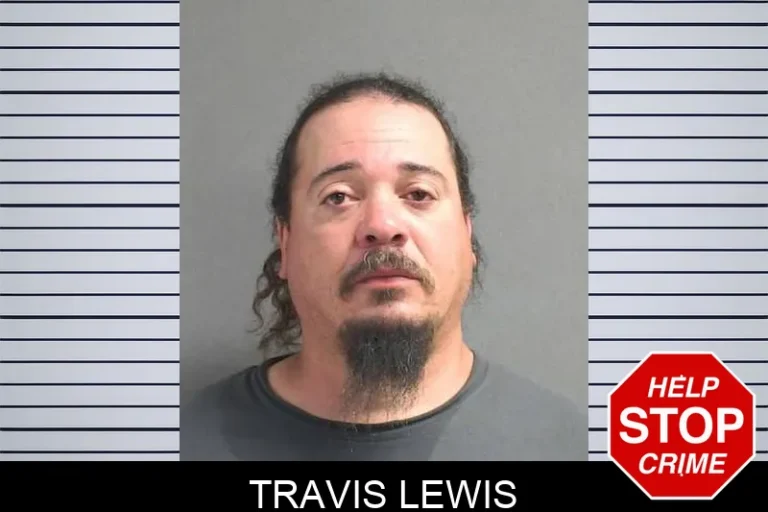 Travis Lewis