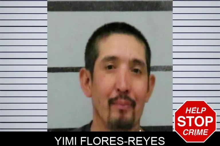 Yimi Flores-Reyes