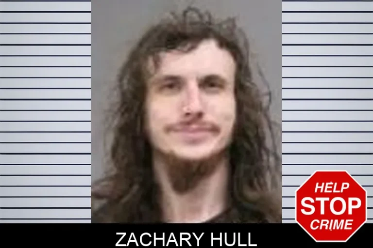 Zachary HuLl