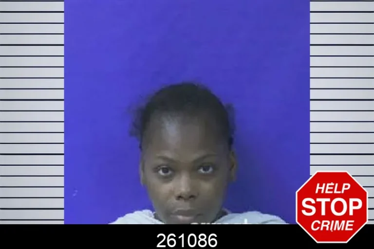 261086