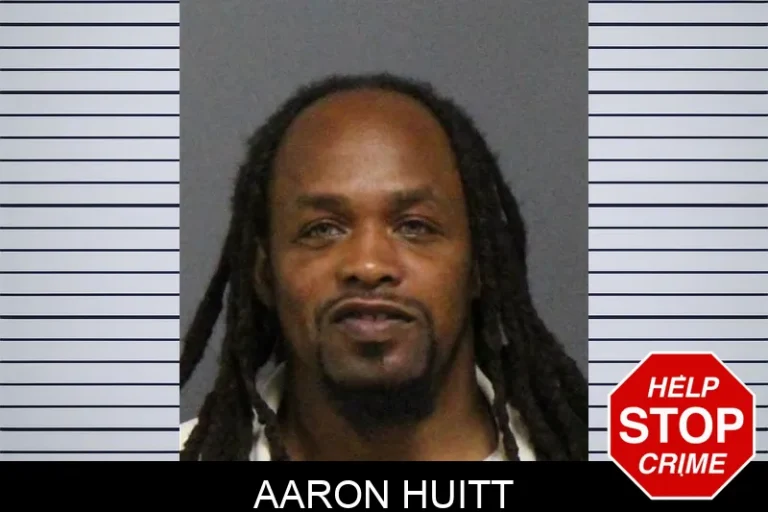 Aaron HuItt