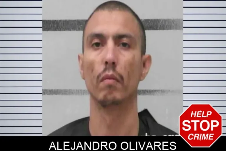 Alejandro Olivares
