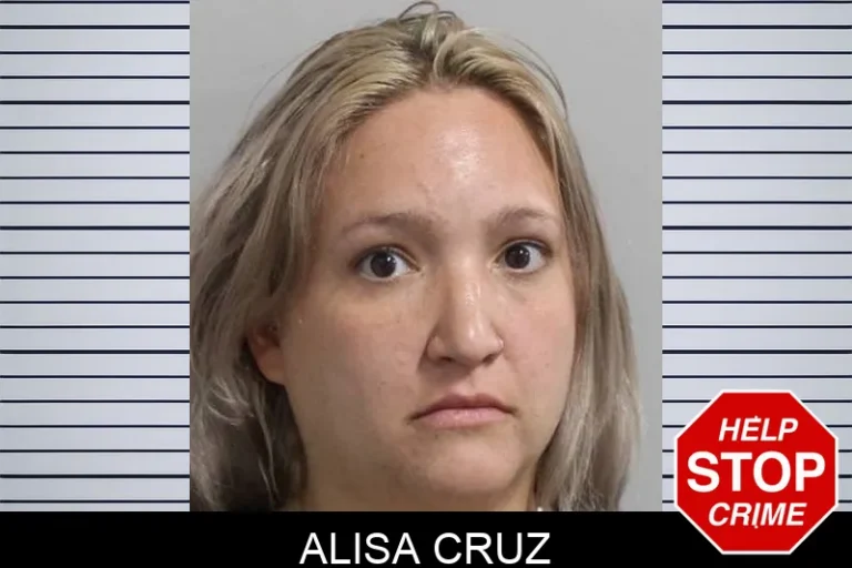 Alisa CruZ