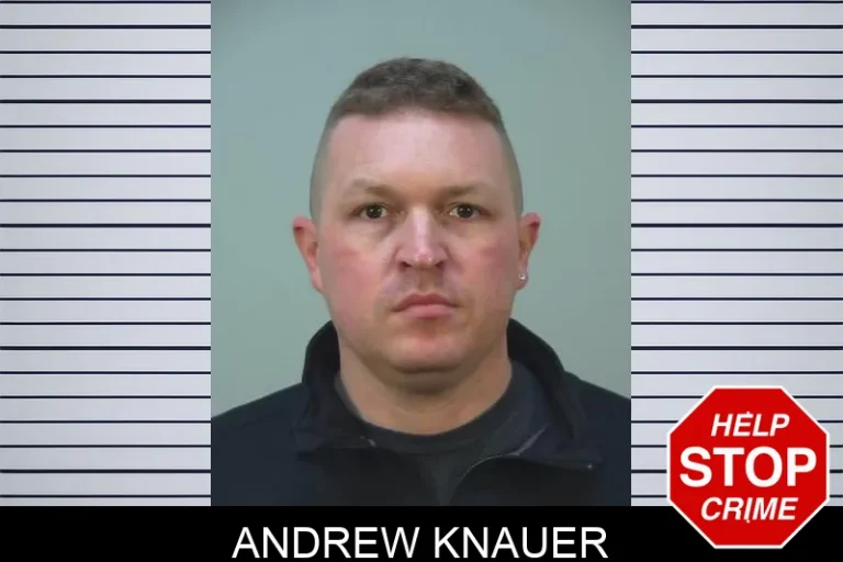 Andrew KnauEr