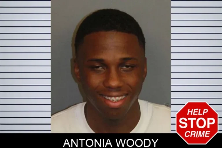Antonia Woody