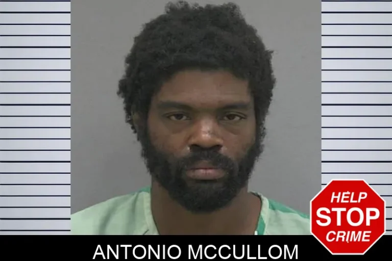 Antonio McCuLlom