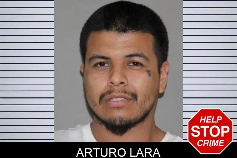 Arturo Lara