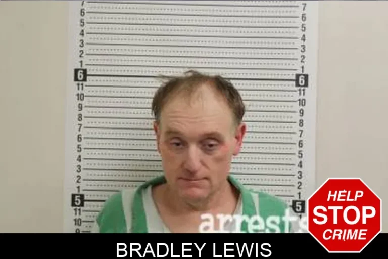 Bradley Lewis