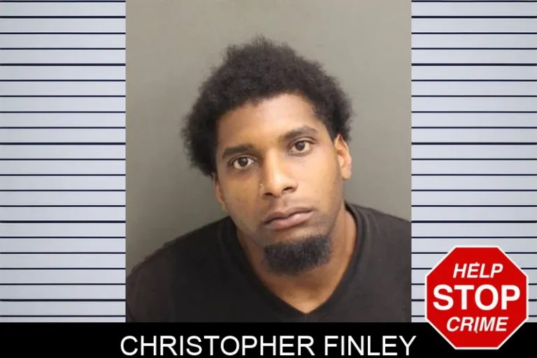 Christopher Finley