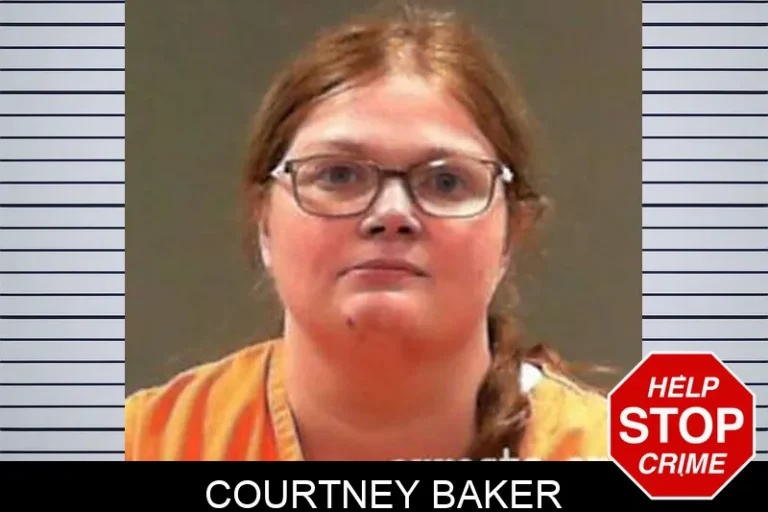 CouRtney Baker