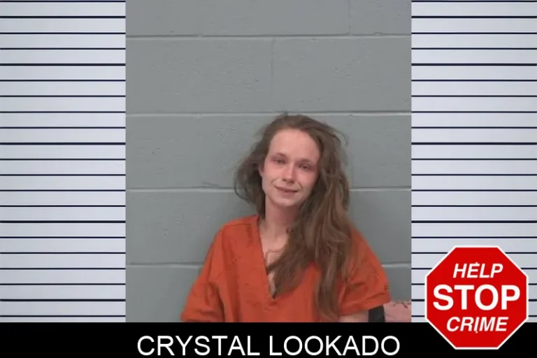 Crystal Lookado