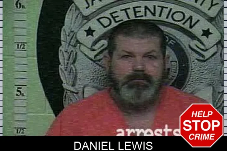 Daniel Lewis