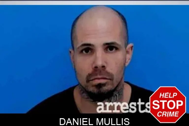 Daniel Mullis