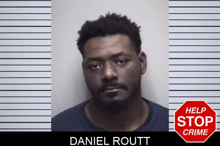 Daniel Routt
