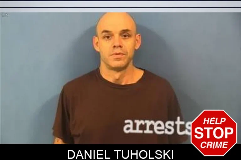 Daniel Tuholski