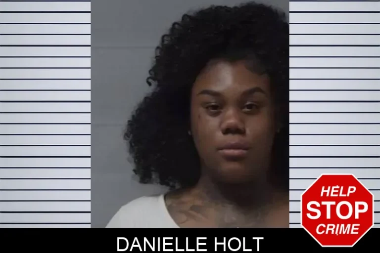 Danielle Holt