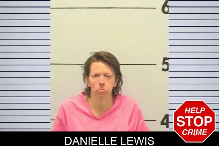 Danielle Lewis