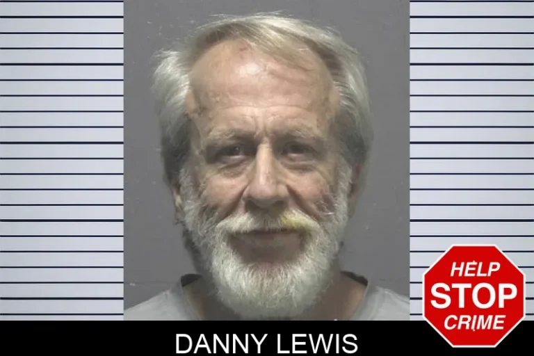Danny Lewis