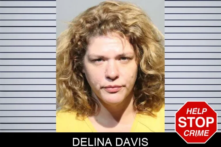 Delina Davis
