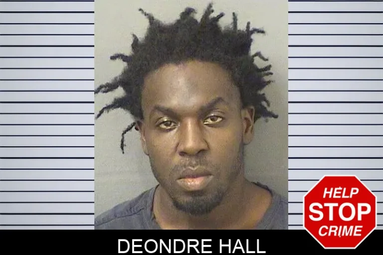 Deondre Hall