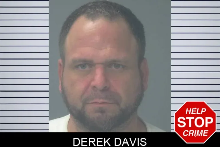 Derek Davis
