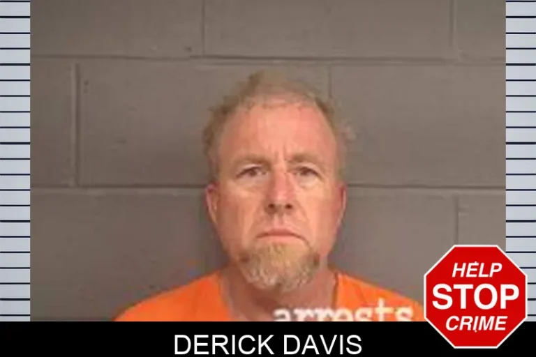 Derick Davis
