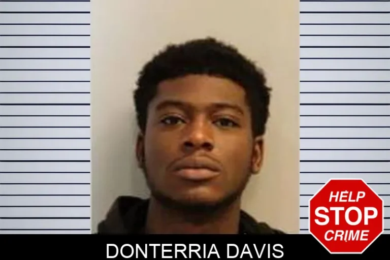 Donterria Davis