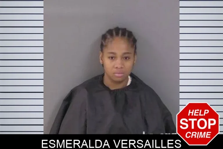 Esmeralda Versailles