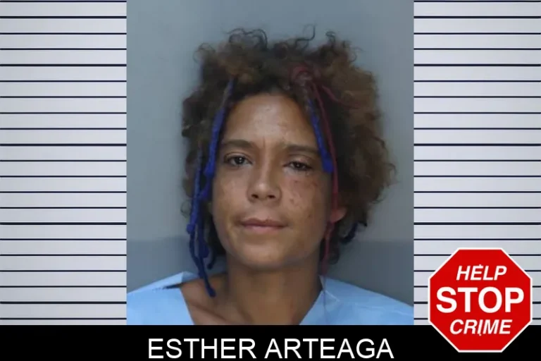 Esther Arteaga