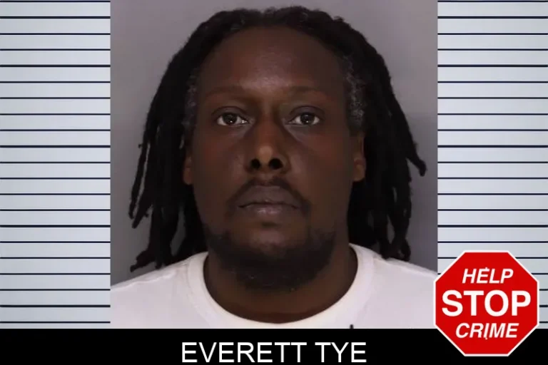 Everett Tye