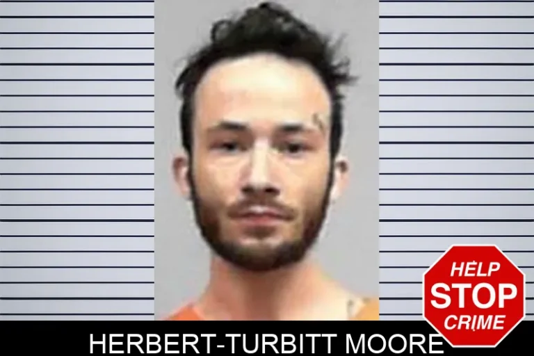Herbert-TuRbitt Moore