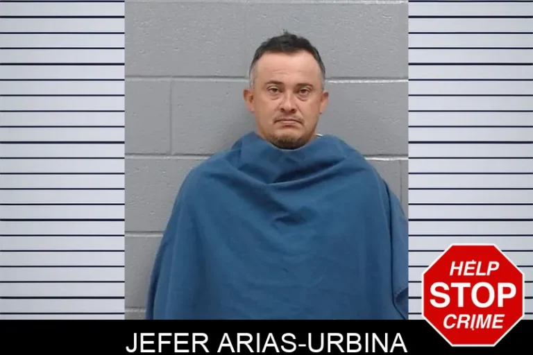 Jefer Arias-Urbina