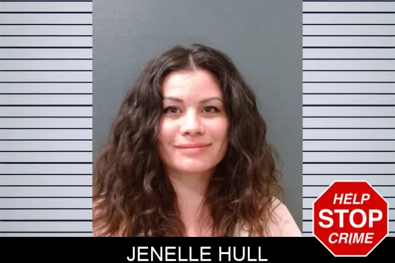 Jenelle Hull