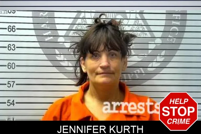 Jennifer KuRth