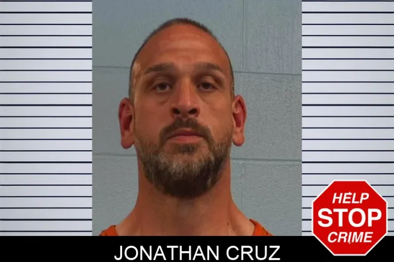 Jonathan Cruz