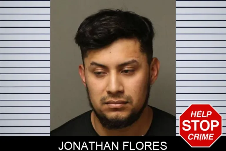 Jonathan Flores