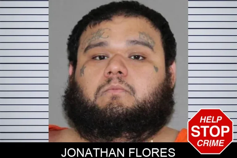 Jonathan Flores