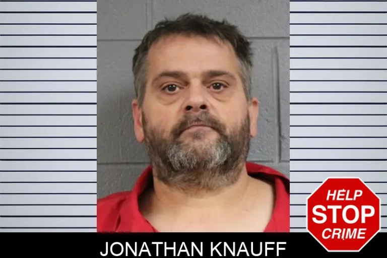 Jonathan Knauff