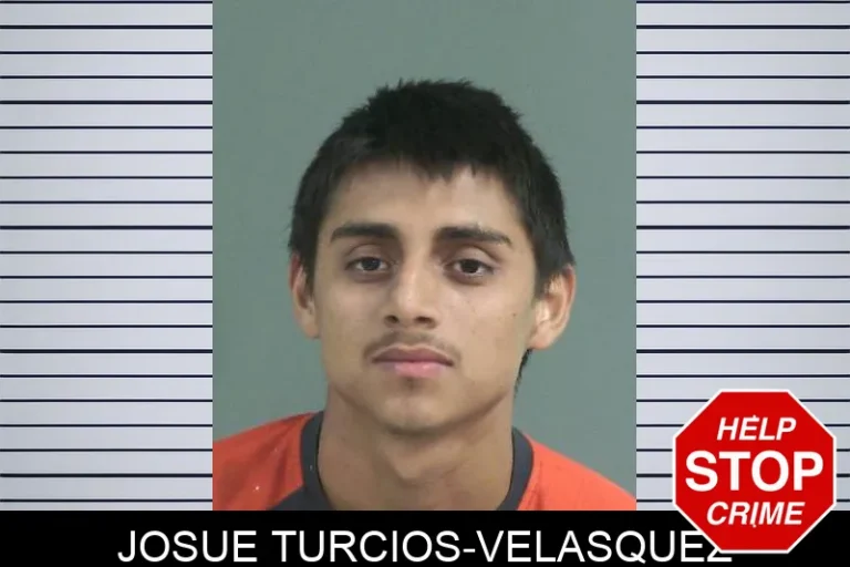 JosuE TuRcios-VelasquEz