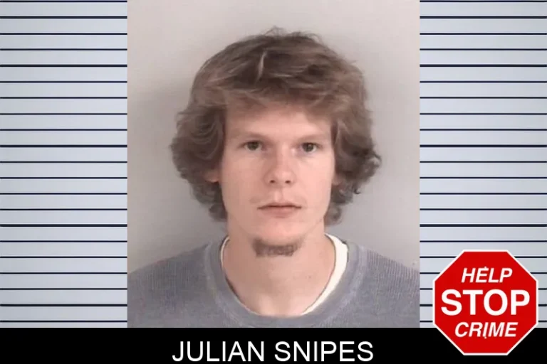 Julian Snipes