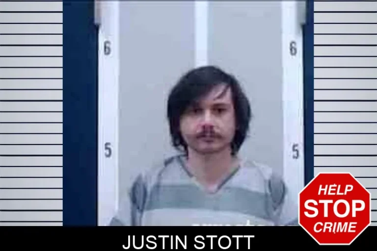Justin Stott