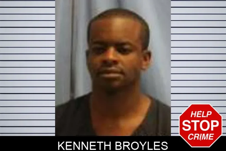 Kenneth Broyles