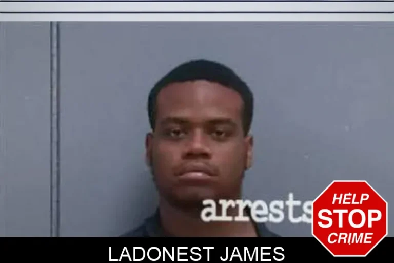 Ladonest James
