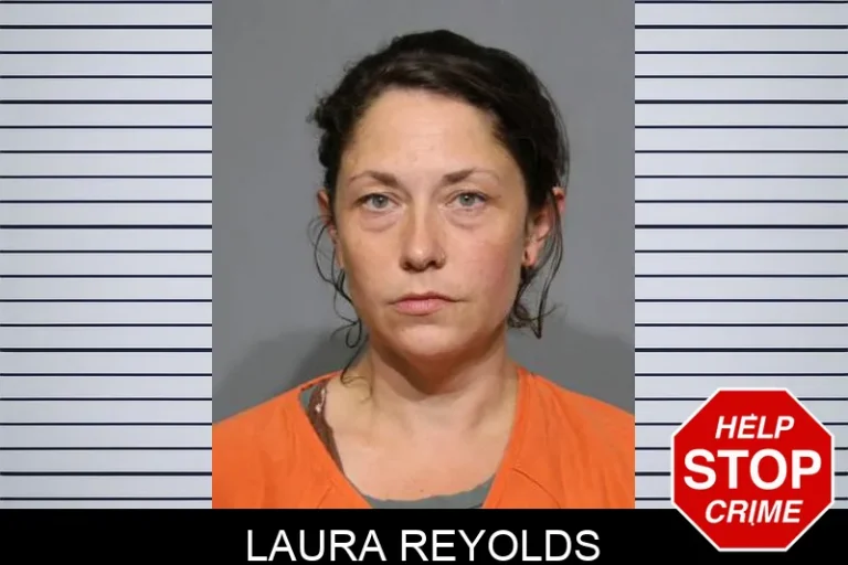LauRa Reyolds