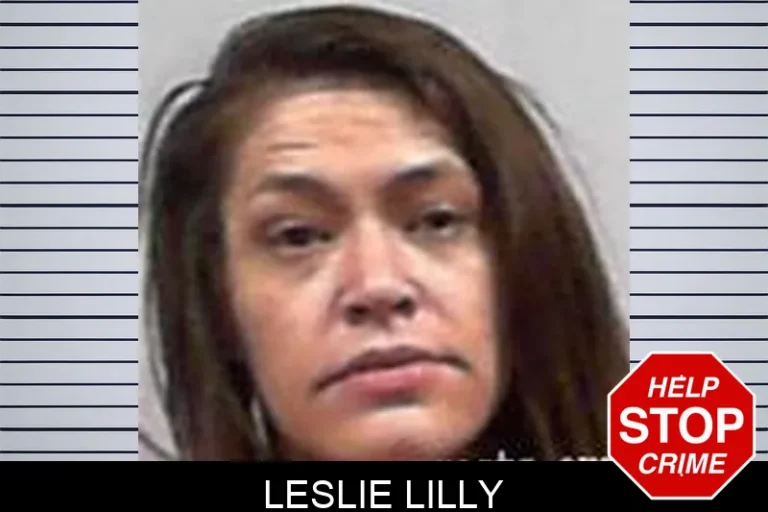 Leslie Lilly