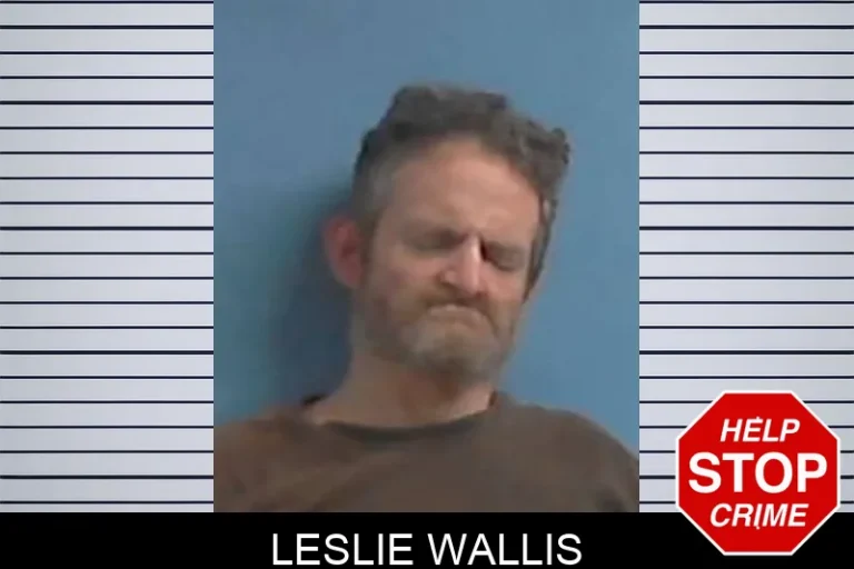 Leslie Wallis
